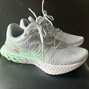 Nike React Infinity Run Flyknit 3 Pure Platinum Mint Foam